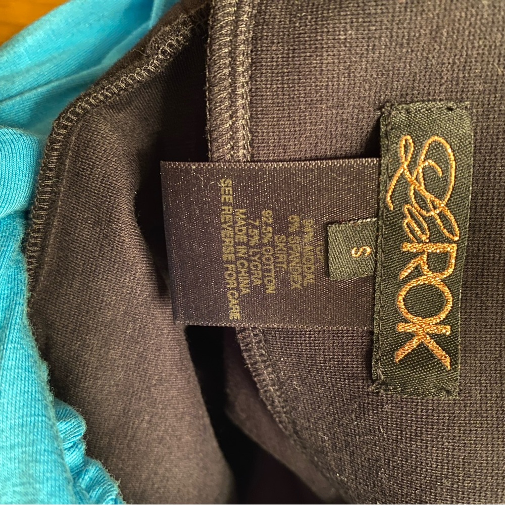 La Rok Dress - Picture 4 of 4